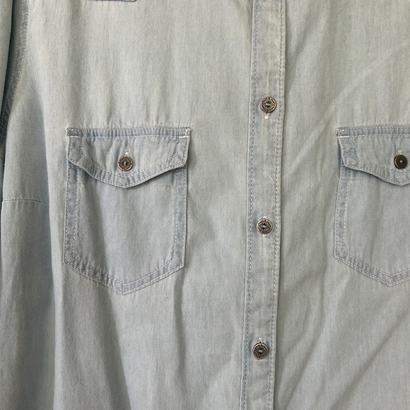 Bit and Bridle blue chambray button front shirt dress. Size XL - Picture 5 of 9